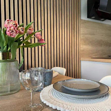 Laba アパート ムジェジノ